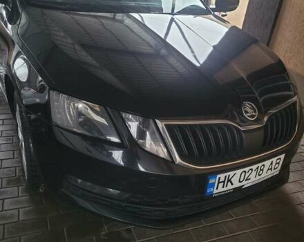 Черный Шкода Октавия, объемом двигателя 1.6 л и пробегом 243 тыс. км за 14000 $, фото 1 на Automoto.ua