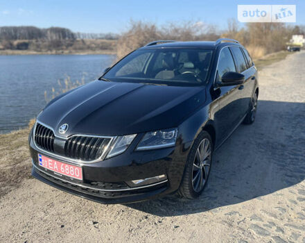 Черный Шкода Октавия, объемом двигателя 1.97 л и пробегом 205 тыс. км за 18700 $, фото 1 на Automoto.ua