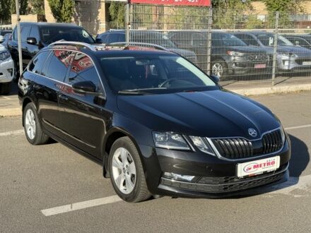 Черный Шкода Октавия, объемом двигателя 2 л и пробегом 150 тыс. км за 16900 $, фото 1 на Automoto.ua