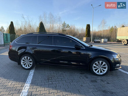 Черный Шкода Октавия, объемом двигателя 1.97 л и пробегом 215 тыс. км за 17200 $, фото 1 на Automoto.ua