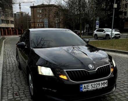 Чорний Шкода Октавія, об'ємом двигуна 1.4 л та пробігом 141 тис. км за 16000 $, фото 1 на Automoto.ua