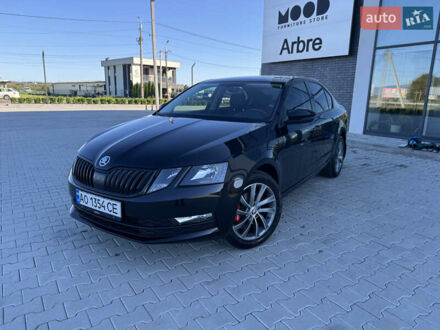 Шкода Октавия 2019 в Ужгороде на Automoto.ua Черный Шкода Октавия, объемом двигателя 1.4 л и пробегом 56 тыс. км за 18000 $, фото 1 на Automoto.ua