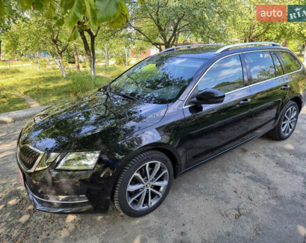 Чорний Шкода Октавія, об'ємом двигуна 1.97 л та пробігом 236 тис. км за 18950 $, фото 1 на Automoto.ua
