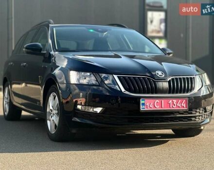 Чорний Шкода Октавія, об'ємом двигуна 1.5 л та пробігом 156 тис. км за 15600 $, фото 1 на Automoto.ua