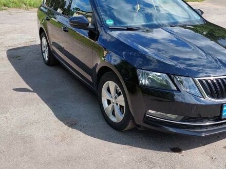 Чорний Шкода Октавія, об'ємом двигуна 1.6 л та пробігом 260 тис. км за 14450 $, фото 1 на Automoto.ua
