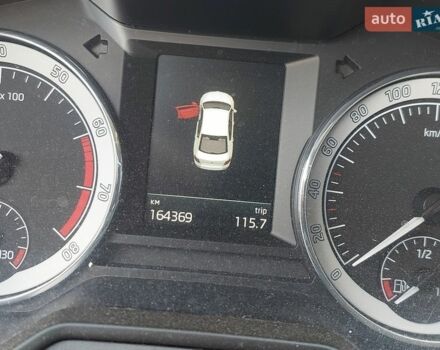 Черный Шкода Октавия, объемом двигателя 1.8 л и пробегом 165 тыс. км за 13000 $, фото 1 на Automoto.ua