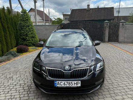 Чорний Шкода Октавія, об'ємом двигуна 1.97 л та пробігом 260 тис. км за 15500 $, фото 1 на Automoto.ua