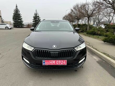 Черный Шкода Октавия, объемом двигателя 2 л и пробегом 211 тыс. км за 18900 $, фото 1 на Automoto.ua