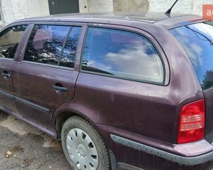 Фиолетовый Шкода Октавия, объемом двигателя 1.6 л и пробегом 210 тыс. км за 3600 $, фото 5 на Automoto.ua