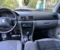 Фиолетовый Шкода Октавия, объемом двигателя 2 л и пробегом 380 тыс. км за 3400 $, фото 4 на Automoto.ua