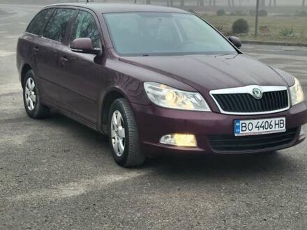 Фіолетовий Шкода Октавія, об'ємом двигуна 1.6 л та пробігом 255 тис. км за 7800 $, фото 1 на Automoto.ua