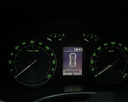 Коричневый Шкода Октавия, объемом двигателя 1.9 л и пробегом 330 тыс. км за 4100 $, фото 10 на Automoto.ua