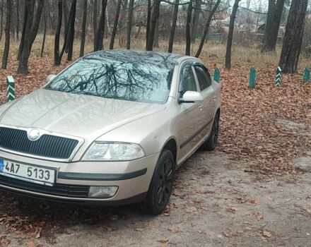 Коричневый Шкода Октавия, объемом двигателя 1.9 л и пробегом 318 тыс. км за 2450 $, фото 3 на Automoto.ua