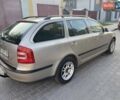 Шкода Октавия 2005 в Кременце на Automoto.ua Коричневый Шкода Октавия, объемом двигателя 1.6 л и пробегом 270 тыс. км за 3950 $, фото 1 на Automoto.ua