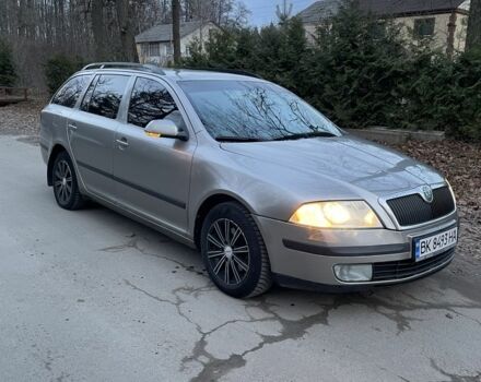 Коричневый Шкода Октавия, объемом двигателя 1.9 л и пробегом 420 тыс. км за 3800 $, фото 12 на Automoto.ua