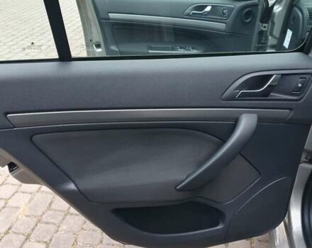 Шкода Октавія 2008 у Рівному на Automoto.ua Коричневий Шкода Октавія, об'ємом двигуна 1.6 л та пробігом 251 тис. км за 6650 $, фото 30 на Automoto.ua