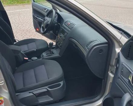 Шкода Октавія 2008 у Рівному на Automoto.ua Коричневий Шкода Октавія, об'ємом двигуна 1.6 л та пробігом 251 тис. км за 6650 $, фото 21 на Automoto.ua