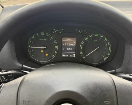 Коричневый Шкода Октавия, объемом двигателя 2 л и пробегом 290 тыс. км за 3150 $, фото 12 на Automoto.ua