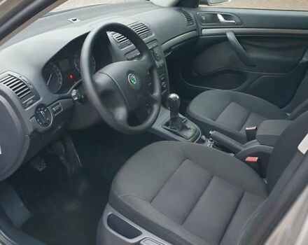 Шкода Октавія 2008 у Рівному на Automoto.ua Коричневий Шкода Октавія, об'ємом двигуна 1.6 л та пробігом 251 тис. км за 6650 $, фото 33 на Automoto.ua