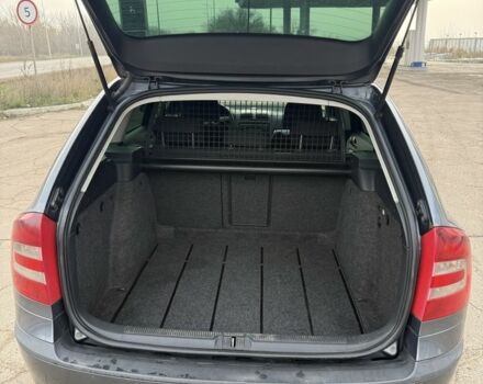 Коричневый Шкода Октавия, объемом двигателя 2 л и пробегом 290 тыс. км за 3150 $, фото 15 на Automoto.ua