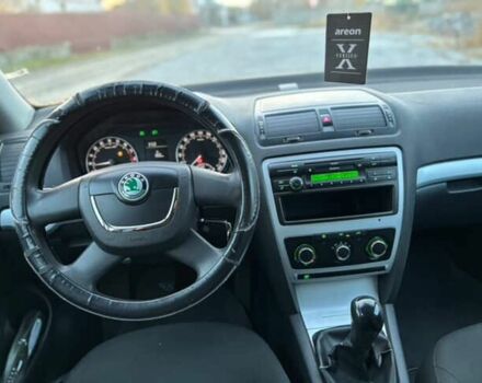 Шкода Октавия 2009 в Киеве на Automoto.ua Коричневый Шкода Октавия, объемом двигателя 1.9 л и пробегом 400 тыс. км за 3150 $, фото 7 на Automoto.ua
