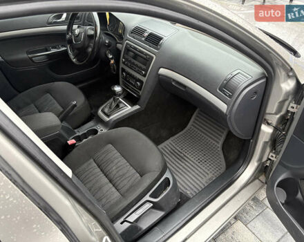 Коричневый Шкода Октавия, объемом двигателя 1.6 л и пробегом 281 тыс. км за 7200 $, фото 20 на Automoto.ua