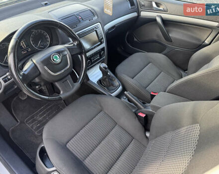 Коричневый Шкода Октавия, объемом двигателя 1.8 л и пробегом 210 тыс. км за 7490 $, фото 47 на Automoto.ua