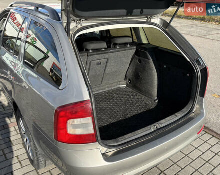 Коричневий Шкода Октавія, об'ємом двигуна 1.6 л та пробігом 280 тис. км за 7750 $, фото 7 на Automoto.ua