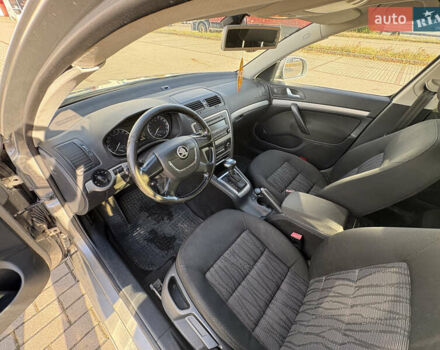 Коричневий Шкода Октавія, об'ємом двигуна 1.6 л та пробігом 280 тис. км за 7750 $, фото 5 на Automoto.ua