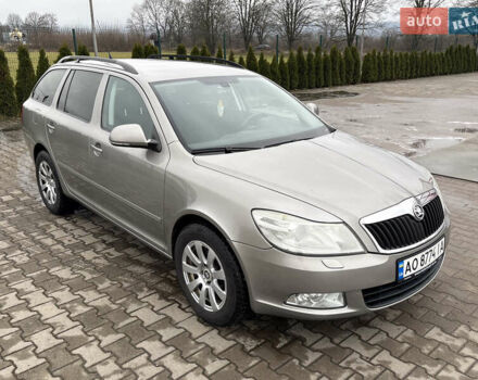 Коричневый Шкода Октавия, объемом двигателя 1.6 л и пробегом 281 тыс. км за 7200 $, фото 2 на Automoto.ua
