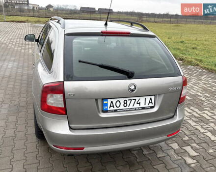 Коричневый Шкода Октавия, объемом двигателя 1.6 л и пробегом 281 тыс. км за 7200 $, фото 5 на Automoto.ua