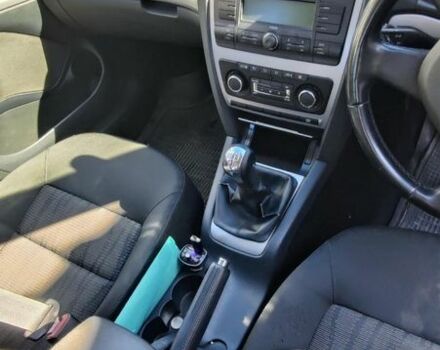 Коричневый Шкода Октавия, объемом двигателя 1.6 л и пробегом 180 тыс. км за 3500 $, фото 7 на Automoto.ua