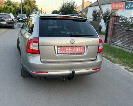 Коричневый Шкода Октавия, объемом двигателя 1.6 л и пробегом 206 тыс. км за 8900 $, фото 28 на Automoto.ua