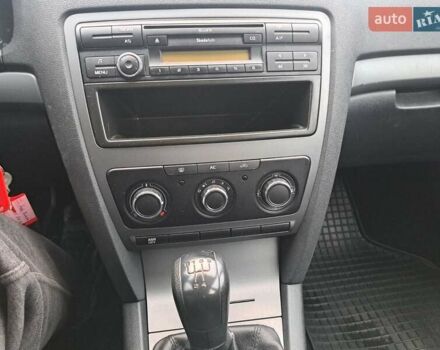 Коричневий Шкода Октавія, об'ємом двигуна 1.6 л та пробігом 189 тис. км за 8550 $, фото 14 на Automoto.ua