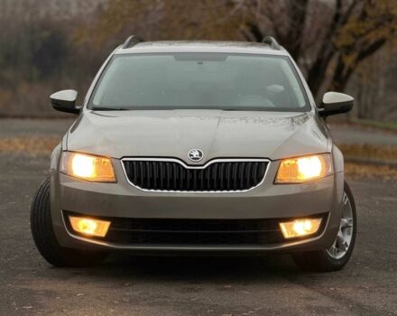 Коричневий Шкода Октавія, об'ємом двигуна 1.6 л та пробігом 185 тис. км за 9800 $, фото 2 на Automoto.ua