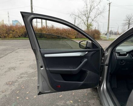 Коричневий Шкода Октавія, об'ємом двигуна 1.6 л та пробігом 185 тис. км за 9800 $, фото 14 на Automoto.ua