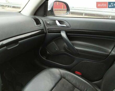 Коричневый Шкода Октавия, объемом двигателя 1.8 л и пробегом 191 тыс. км за 9300 $, фото 39 на Automoto.ua