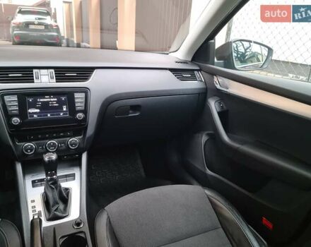 Коричневый Шкода Октавия, объемом двигателя 1.97 л и пробегом 256 тыс. км за 10900 $, фото 8 на Automoto.ua