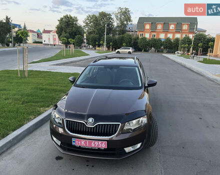 Коричневый Шкода Октавия, объемом двигателя 1.6 л и пробегом 178 тыс. км за 10400 $, фото 10 на Automoto.ua
