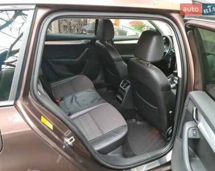 Коричневый Шкода Октавия, объемом двигателя 1.97 л и пробегом 256 тыс. км за 10900 $, фото 4 на Automoto.ua