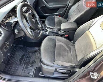 Коричневый Шкода Октавия, объемом двигателя 1.6 л и пробегом 232 тыс. км за 12200 $, фото 29 на Automoto.ua