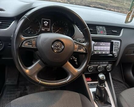 Коричневый Шкода Октавия, объемом двигателя 1.6 л и пробегом 268 тыс. км за 11300 $, фото 7 на Automoto.ua