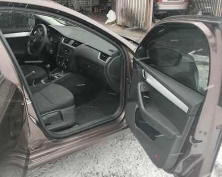 Коричневый Шкода Октавия, объемом двигателя 1.6 л и пробегом 289 тыс. км за 9100 $, фото 4 на Automoto.ua