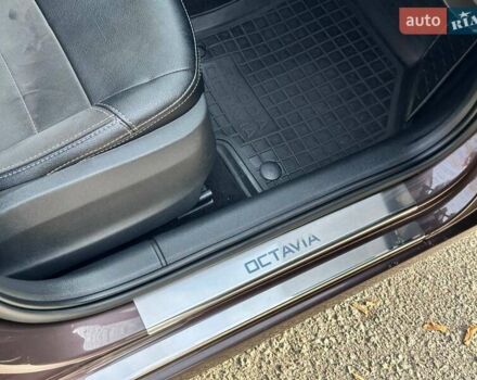 Коричневый Шкода Октавия, объемом двигателя 1.6 л и пробегом 232 тыс. км за 12200 $, фото 21 на Automoto.ua