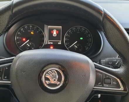 Коричневый Шкода Октавия, объемом двигателя 2 л и пробегом 247 тыс. км за 11300 $, фото 7 на Automoto.ua