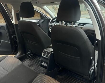 Коричневый Шкода Октавия, объемом двигателя 1.6 л и пробегом 268 тыс. км за 11300 $, фото 6 на Automoto.ua