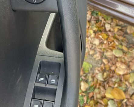 Шкода Октавия 2014 в Киеве на Automoto.ua Коричневый Шкода Октавия, объемом двигателя 2 л и пробегом 232 тыс. км за 14200 $, фото 16 на Automoto.ua
