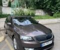 Коричневий Шкода Октавія, об'ємом двигуна 1.6 л та пробігом 206 тис. км за 1000 $, фото 2 на Automoto.ua