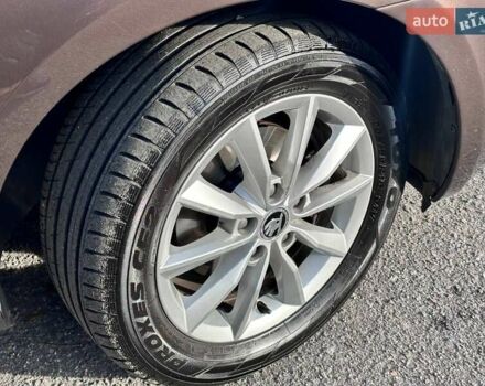 Коричневый Шкода Октавия, объемом двигателя 1.6 л и пробегом 232 тыс. км за 12200 $, фото 46 на Automoto.ua