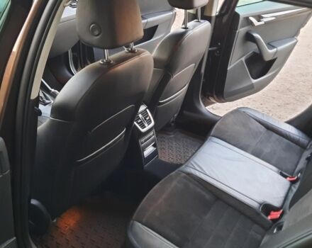 Коричневый Шкода Октавия, объемом двигателя 2 л и пробегом 247 тыс. км за 11300 $, фото 4 на Automoto.ua